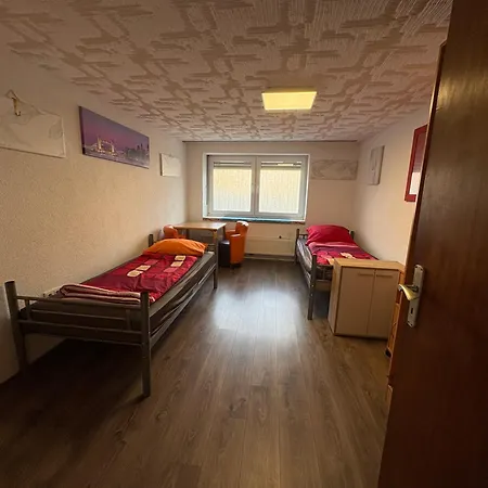 Appartement B13 Unten Monteur Bis 6 Personen Gusenburg